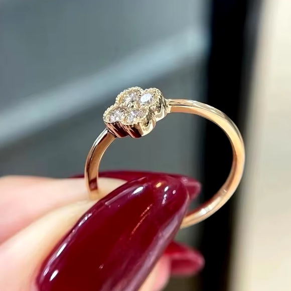 Delicate Clover Ring 925SterlingSilver/14kGold Plated HighQuality Zirconia Size7 - Picture 5 of 12